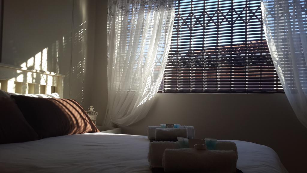 Appartement Madiolyn à Jeffreys Bay Extérieur photo