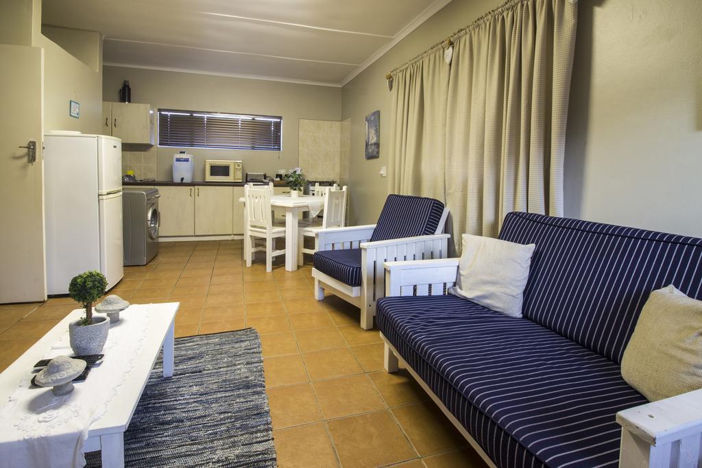 Appartement Madiolyn à Jeffreys Bay Extérieur photo