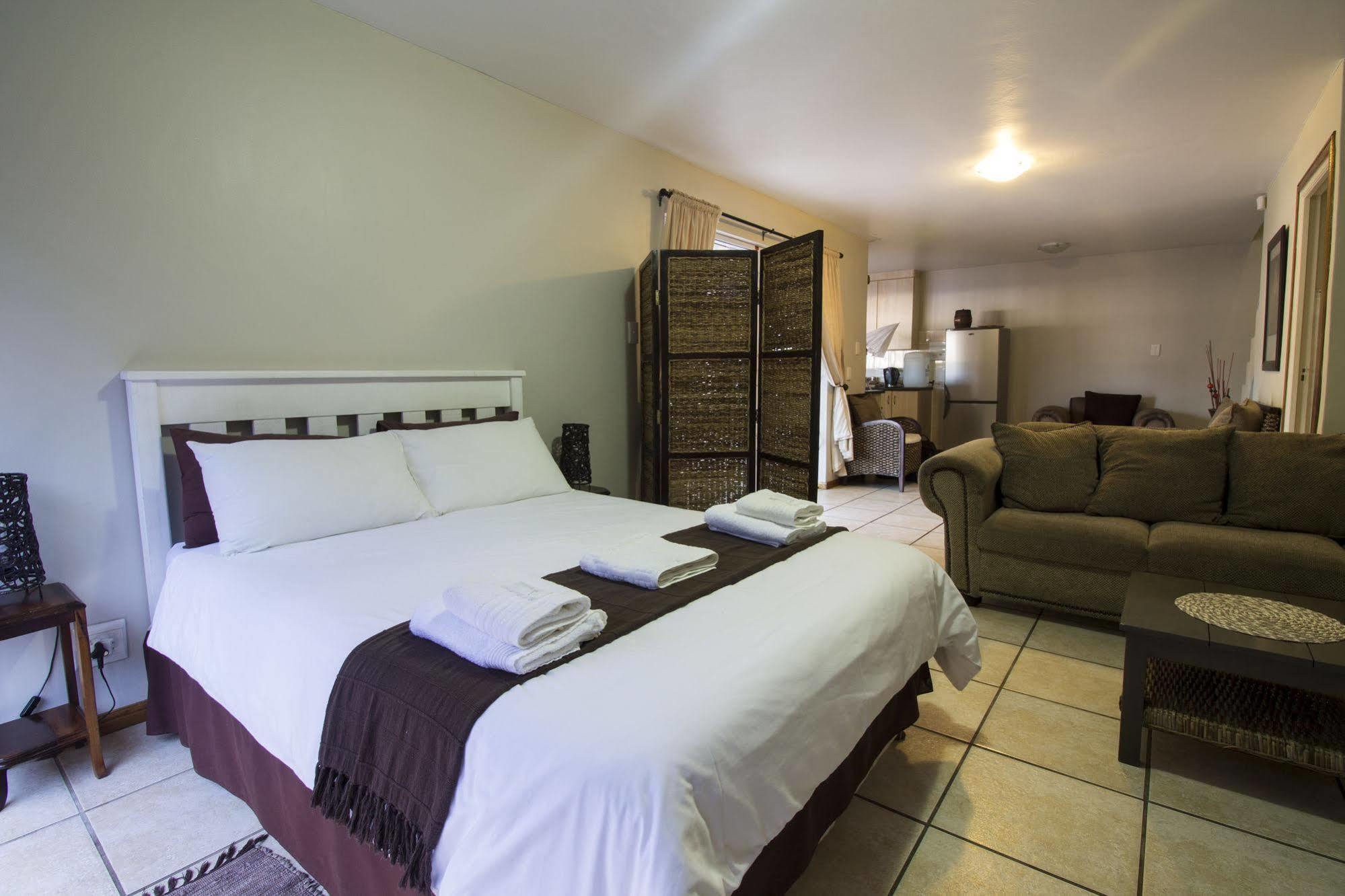 Appartement Madiolyn à Jeffreys Bay Extérieur photo
