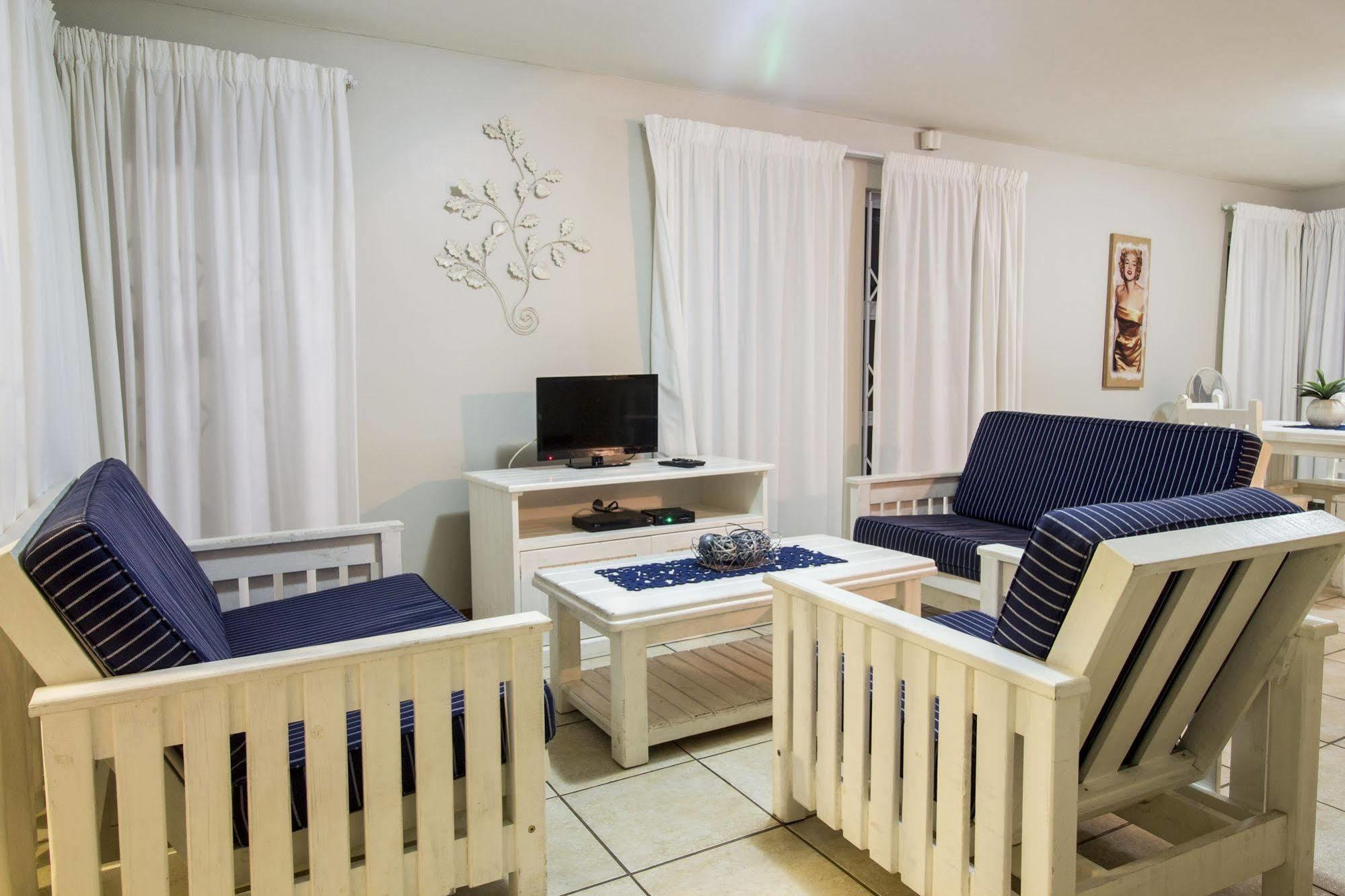 Appartement Madiolyn à Jeffreys Bay Extérieur photo